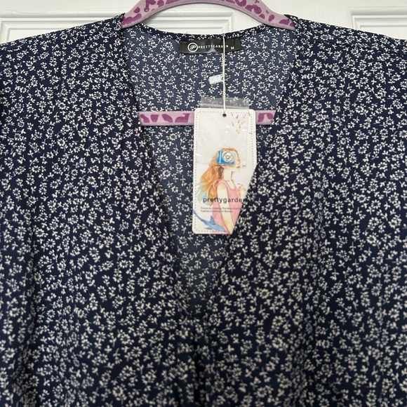 Pretty Garden Floral Print Wrap Dress - Picture 10 of 11